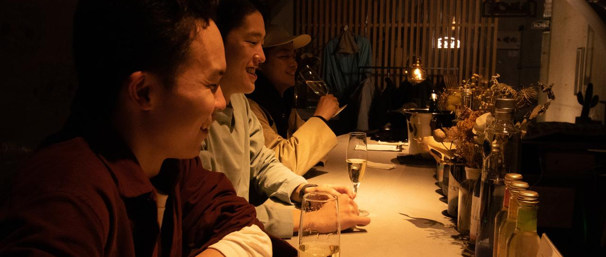 英語が活かせる職場｜サウナxBARの店舗運営をお任せします！