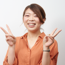 小出　佳代