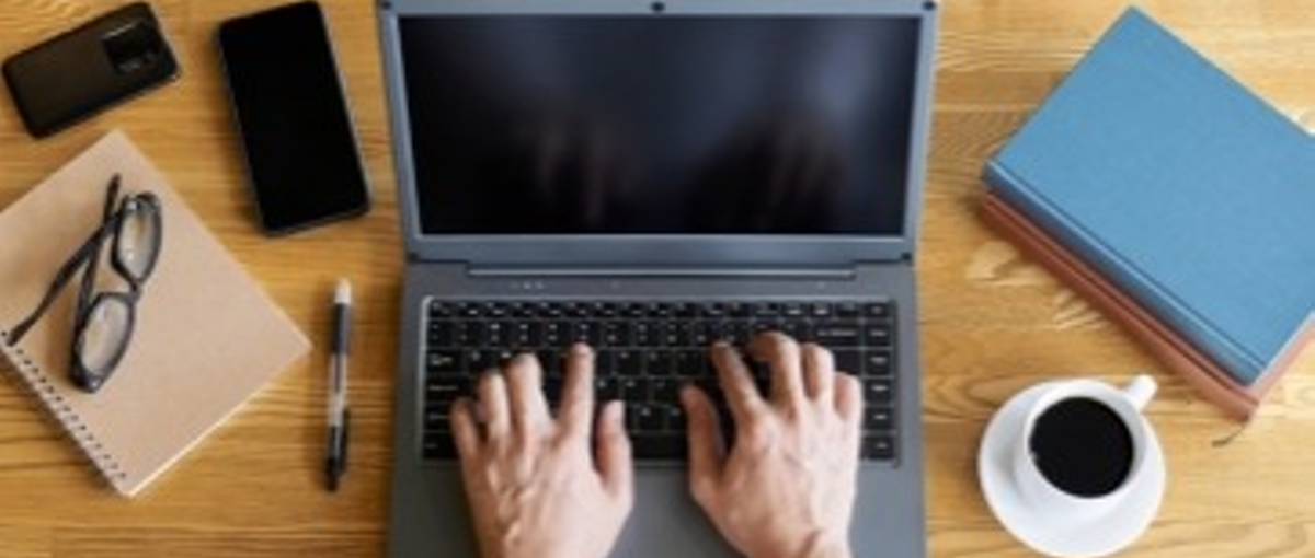 経験ゼロから始めるエンジニア！じっくり学べる研修カリキュラムでITデビュー