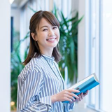 浅井 ひとみ