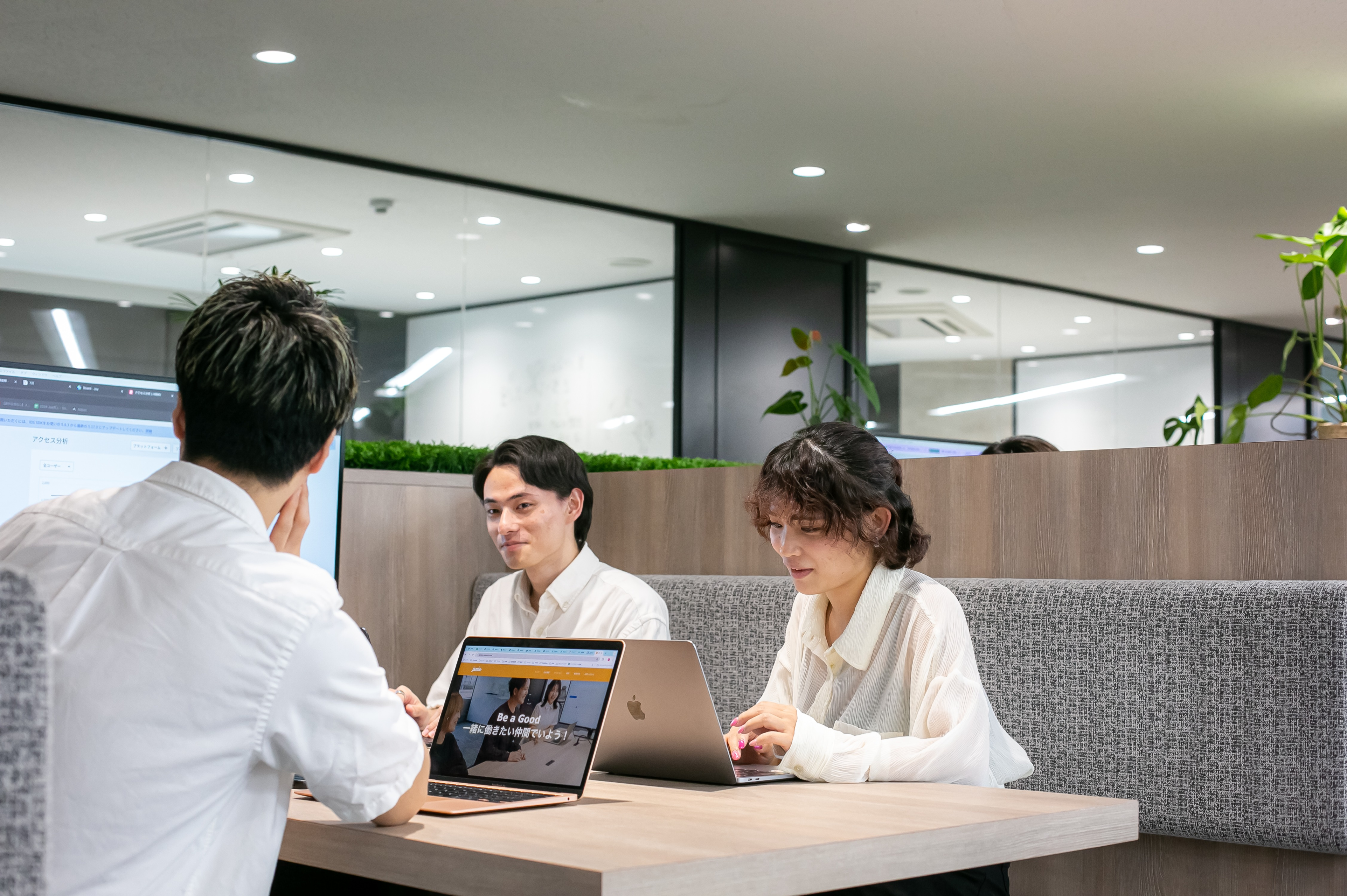 自社配信サービス｜ビジネスサイドにも携われる！Webエンジニア募集！