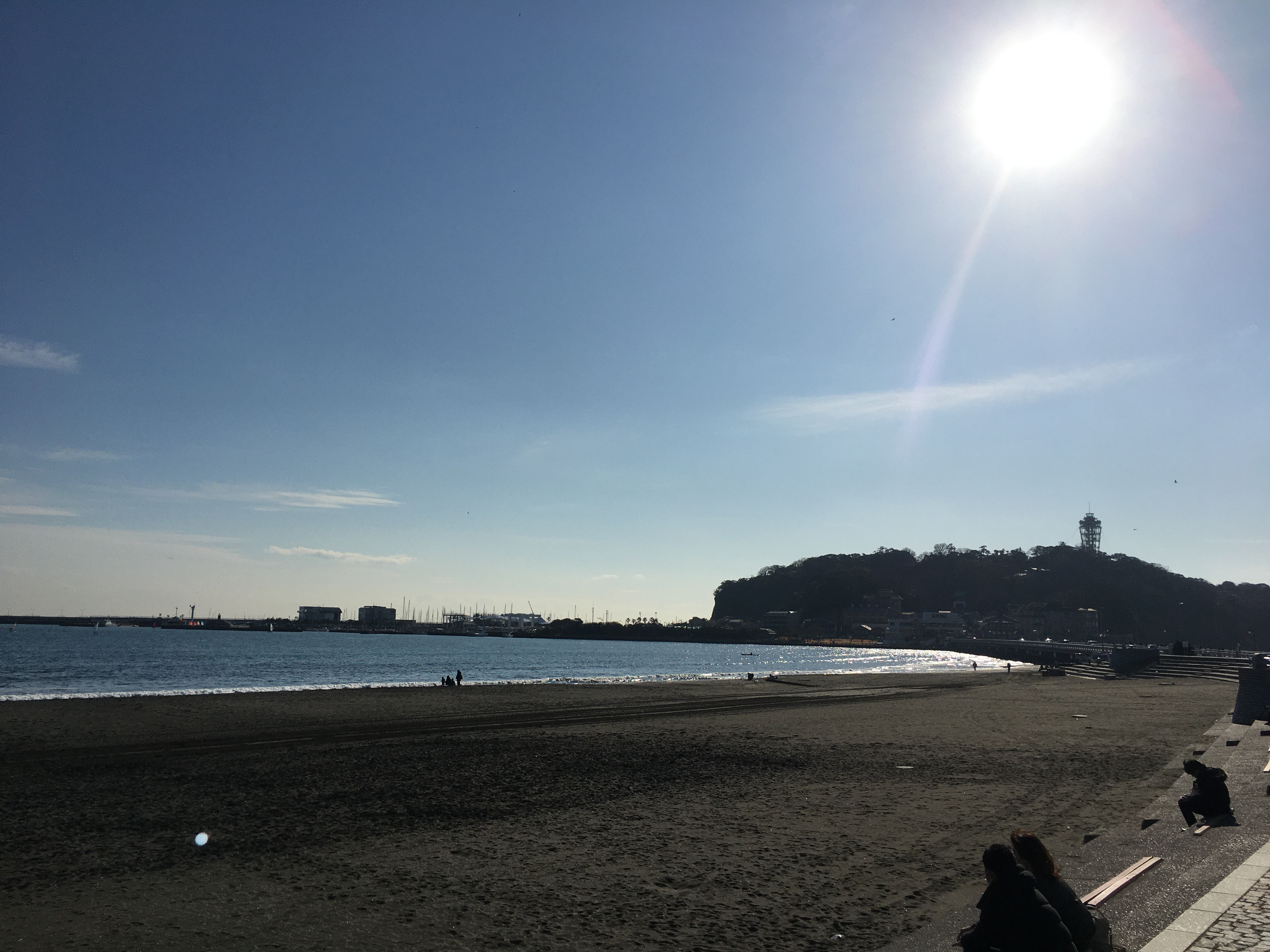 大学院からインターンを経てAIリサーチャーへ、研究より実務を選んだ理由