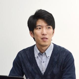 岡田 健二郎