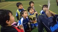 英語サッカースクールの子供達