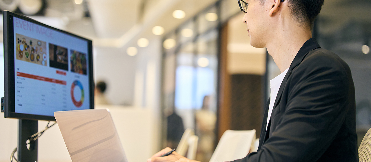 データを追求し、その先にあるニーズを読み解く。ロジカルな「攻める」ECサイトづくり