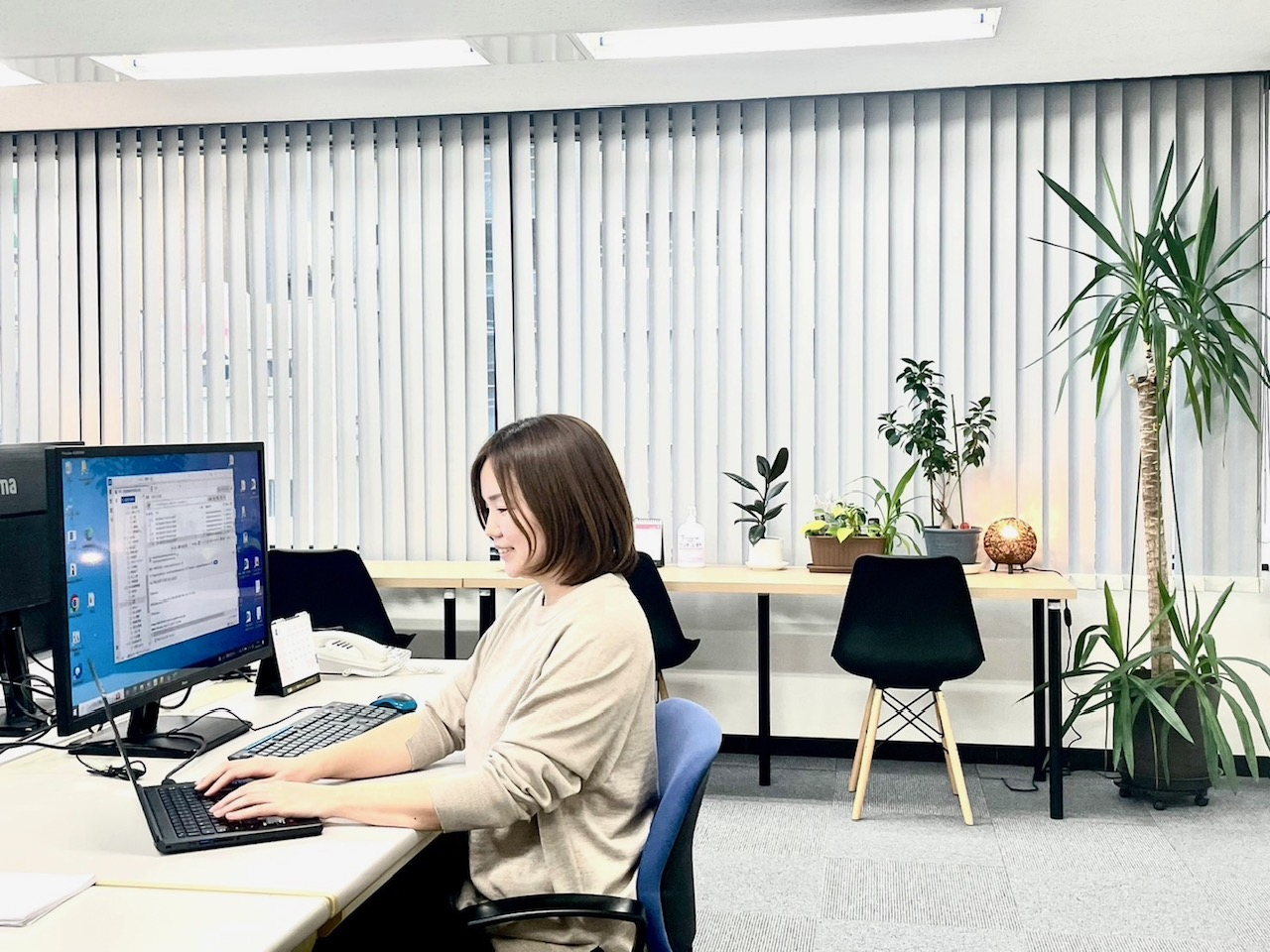 ハウスメーカーから業界チェンジ！セールス・アドミニストレータとして活躍するメンバーにインタビュー！