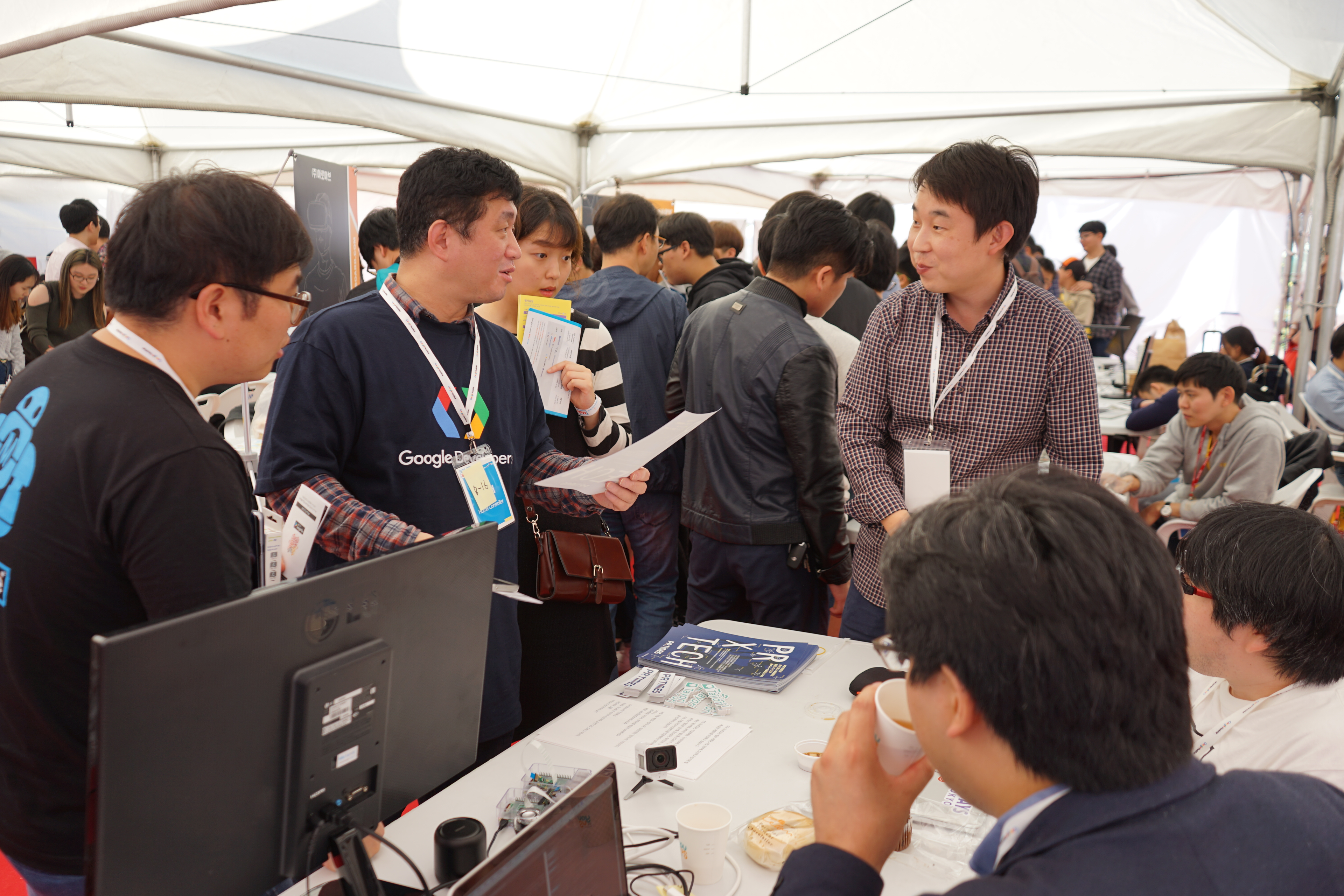 ハッカソン入賞で海外イベントへ出展してきました