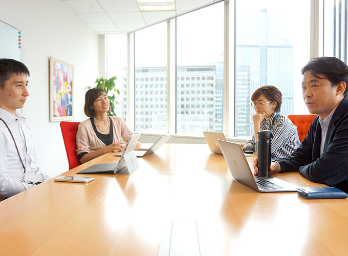 ディスカヴァーらしい本づくり トップ編集者4⼈の座談会