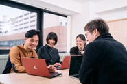 顧客の課題を解決するために、部署の垣根を越えて連携し、イベントをつくり上げています。