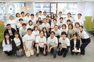食品、小売、金融、コンサル、エンジニアリング。異なる領域から集まったメンバーが、フードロス・電力ロス・住宅ロスという共通のテーマに向き合っています。