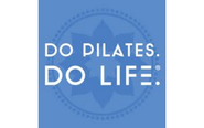 CLUB PILATESはピラティス未経験の方も大歓迎！経験豊富なインストラクターが１から丁寧に指導します。