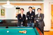 左から鈴木CFO、竹口CEO、安藤CIO