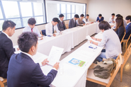 若手メンバーが定期的に開催する勉強会。リーダー以上の方は全国から集まって泊りがけで行う事もあります。