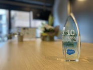 IT化・DX化にもいち早く取り組み、社内の基幹システムは10年以上前からSalesforceを導入しています。コミュニケーションツールはslack 、Discordなどを使い分けています。