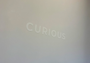 Curiousという社名は"好奇心"が由来