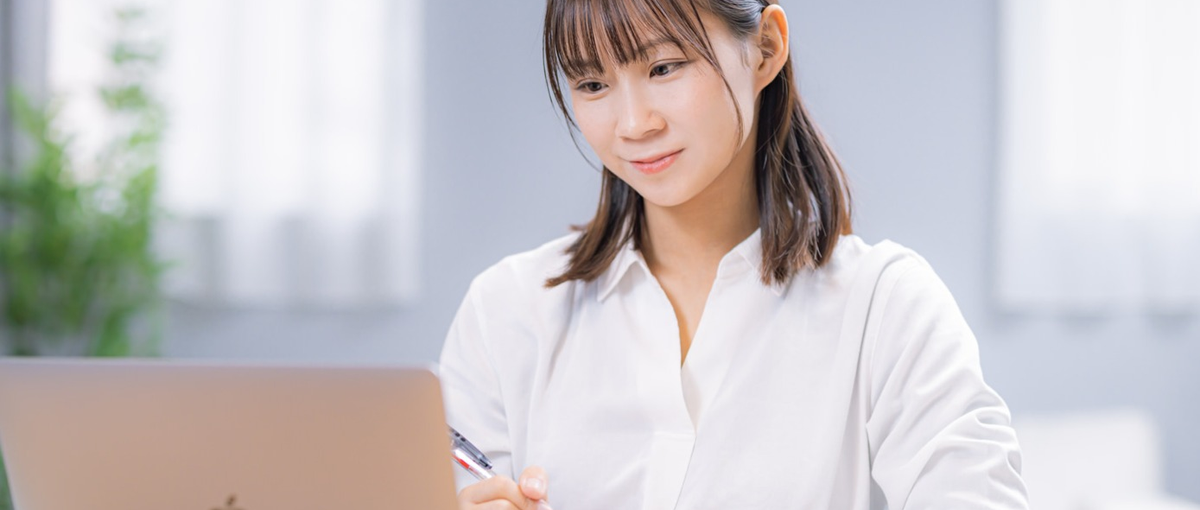 SNS・インフルエンサー業界で事務デビュー！関西拠点の営業事務スタッフ募集