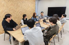 最前線でタレントとファンダムの架け橋に！ファンクラブプロデューサー募集！