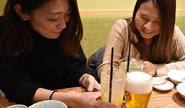 それぞれのコミュニティでの飲み会も開催！例えば、女子会！あんな話こんな話で大盛り上がり！