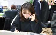 シゴト中は真剣そのもの！