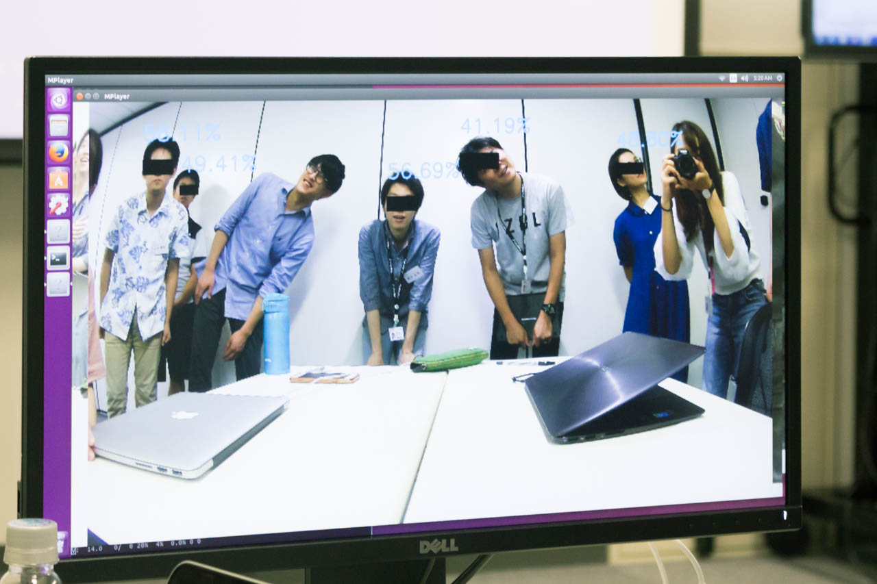 日本未発売のAIカメラ AWS DeepLens で優秀な学生たちとキャッキャ(´∀｀*)ｳﾌﾌした話