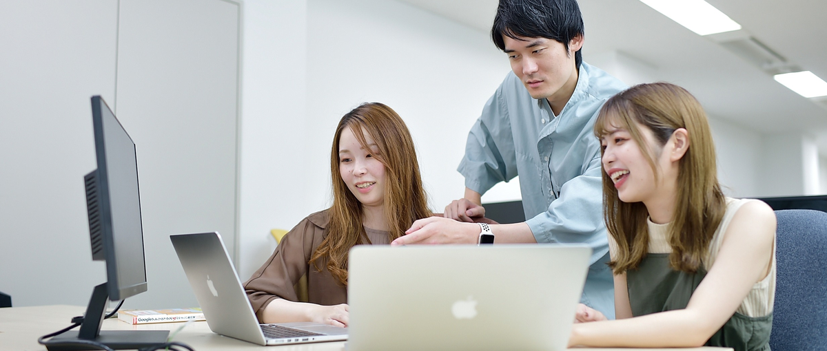 大手アパレルのECディレクター。あなたのホスピタリティ力、求めてます!!