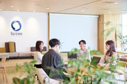 会社が成長しても、全員が会社の状況を理解でき仕事に取り組めるよう、月に1度の全社ミーティングやQに一度のAwardsなどがあります