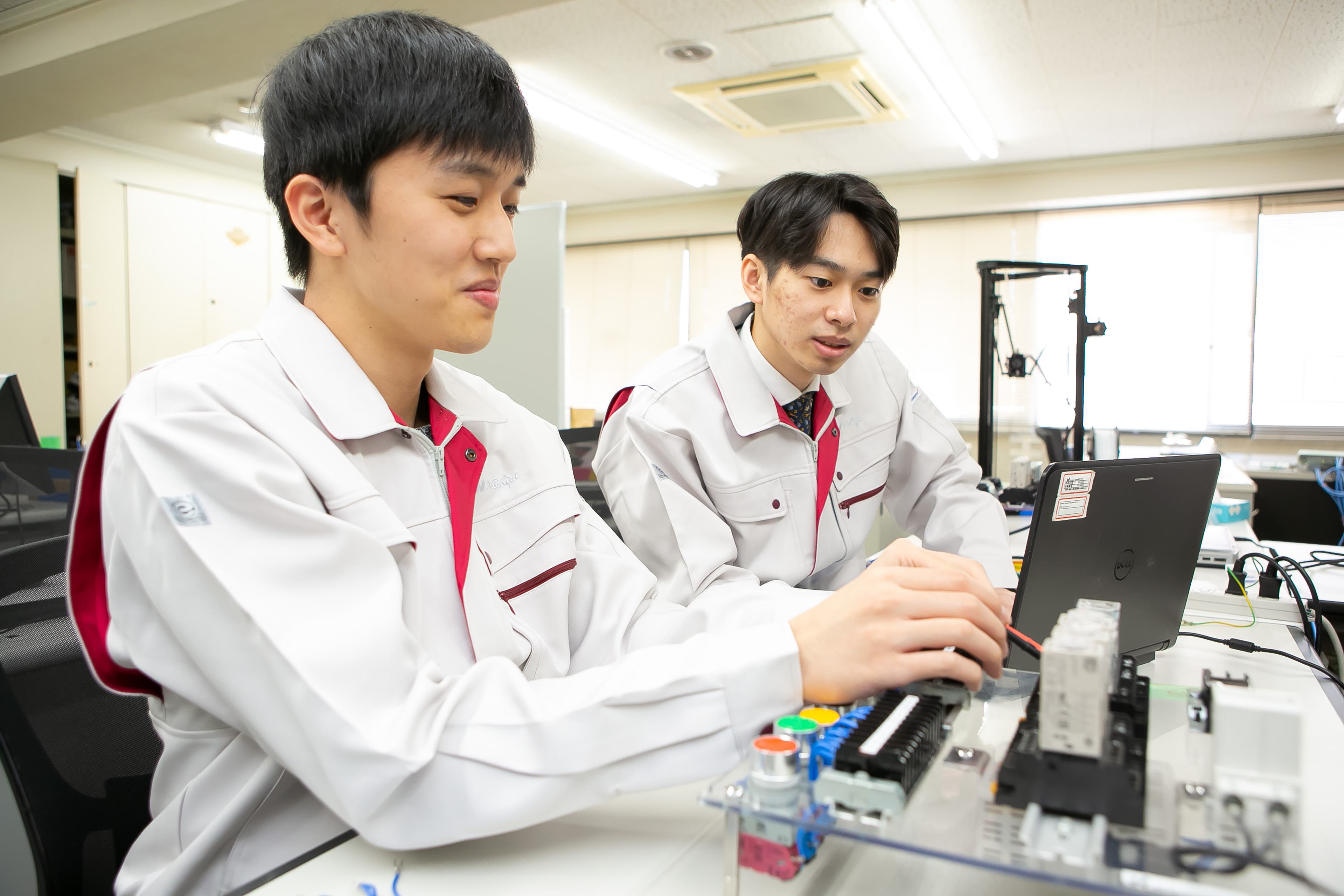 三方よしの精神で、日本のものづくりを支える！| 日本技術センターのビジネスモデル