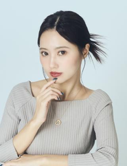 専属クリエイター〈羽方るな〉