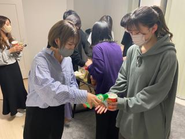 定期的に開催されている飲み会の様子