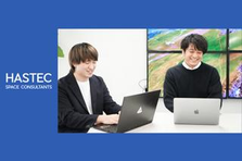 あえての出社スタイル。ならではの成長スピードと環境でフルスタックへ！