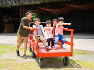 エンターテイメントチームは子供と遊ぶが仕事！