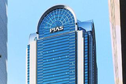  ピアスタワー15階にオフィスがあります。勤務開始も10時からなので比較的動くのもスムーズな時間帯。通勤に便利です！