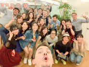 英語だけでゲームやクイズを楽しめるので、留学しているような環境です。