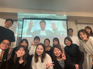 従来の働き方や人材活用の在り方の概念を変え、 新しい働き方を世の中に発信しています。 日本の労働人口の減少による「採用」難の深刻化、企業が抱える経営課題の複雑化、 ビジネススピードの加速など、様々な社会背景の後押しのもと、安定した経営基盤を持つパソナグループのスケールメリットを最大限に活かし、時代の変化に合わせ常に進化・挑戦を続けていきます。