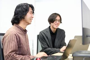 業界常識を変えるスピード感と行動力で、社内外問わず“誰もが成果を出せる仕組み”を作り上げ、2030年には売上30億円・従業員100名体制を目指しています。