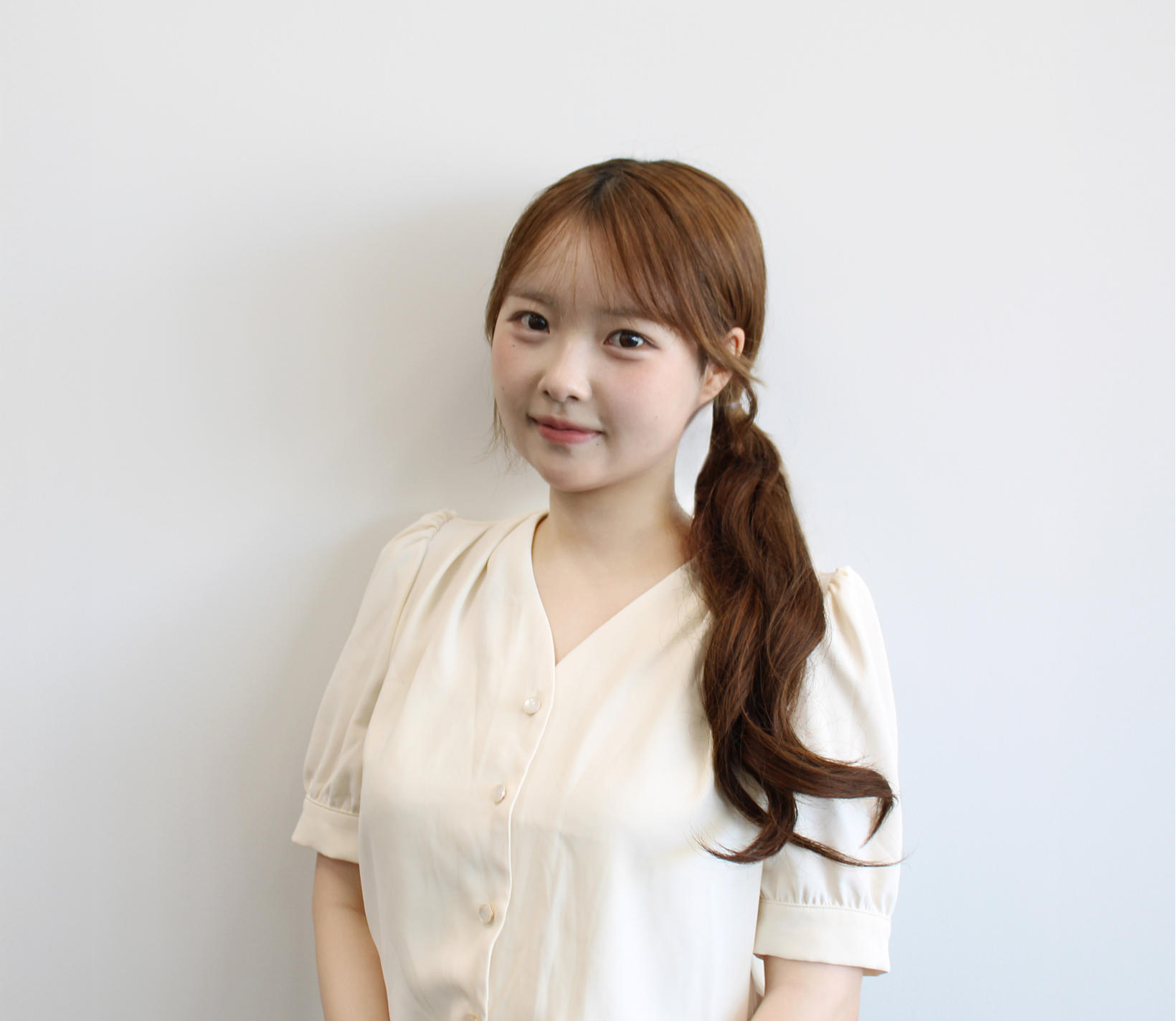 ライフスタイルカンパニー社員インタビュー：「コスメへの関心や、デザイン力を活かせる環境が入社の決め手に」（デザイン部）