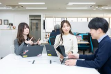 自社開発ソリューション｜大小多様なプロジェクトで、飽きのこない仕事を！