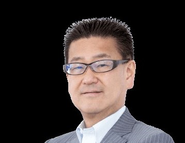 私が社長の金井です。仕事を通じて幸せを感じる瞬間と時間を、クライムは社員全員に提供します。