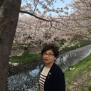 川田 淳子