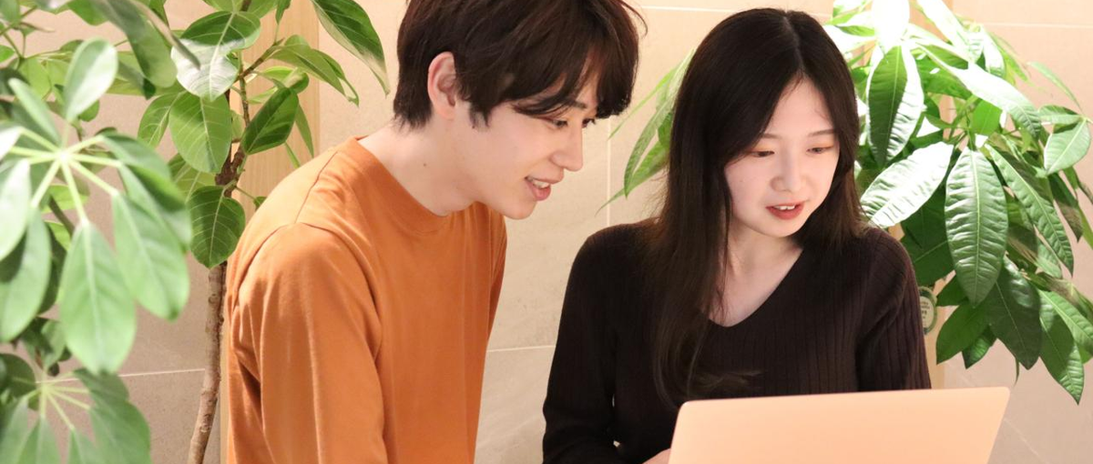 先輩がそばでサポートします！エンジニアキャリアをスタートするならアドシード