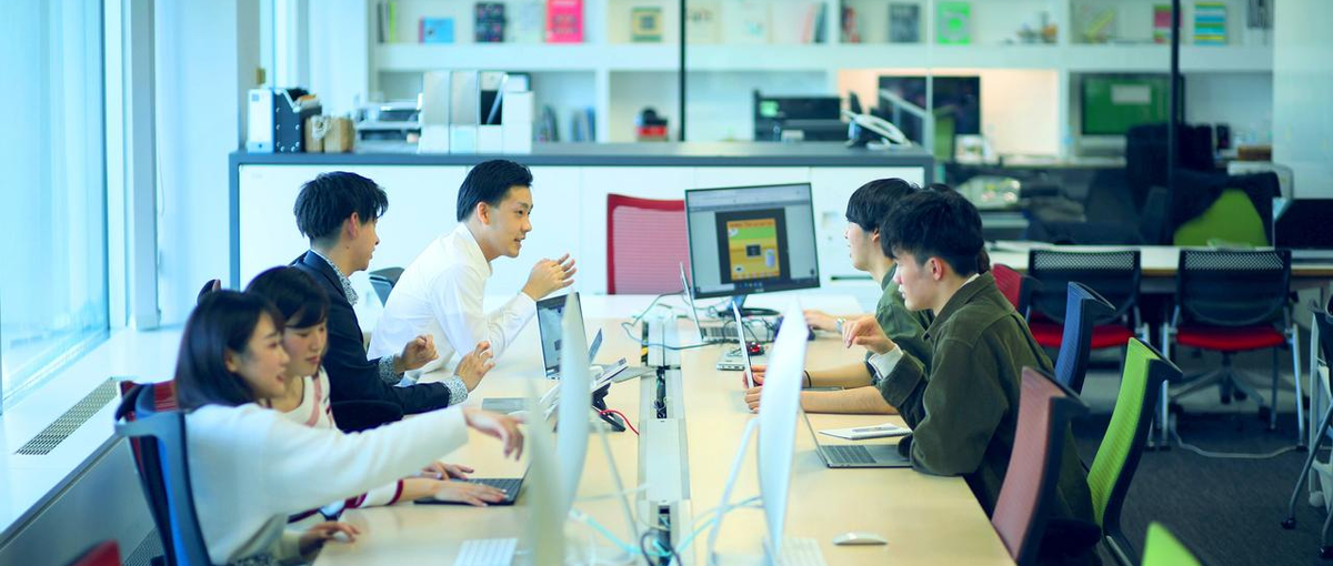 東京/第二新卒｜企業ブランディングを追求する好奇心旺盛なWebデザイナー職