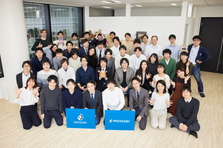 SaaS×記憶 | 23億円 資金調達済み | セールス・事業開発を募集！