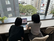 インターン生の業務風景