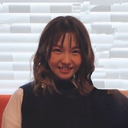 中村 麻衣子
