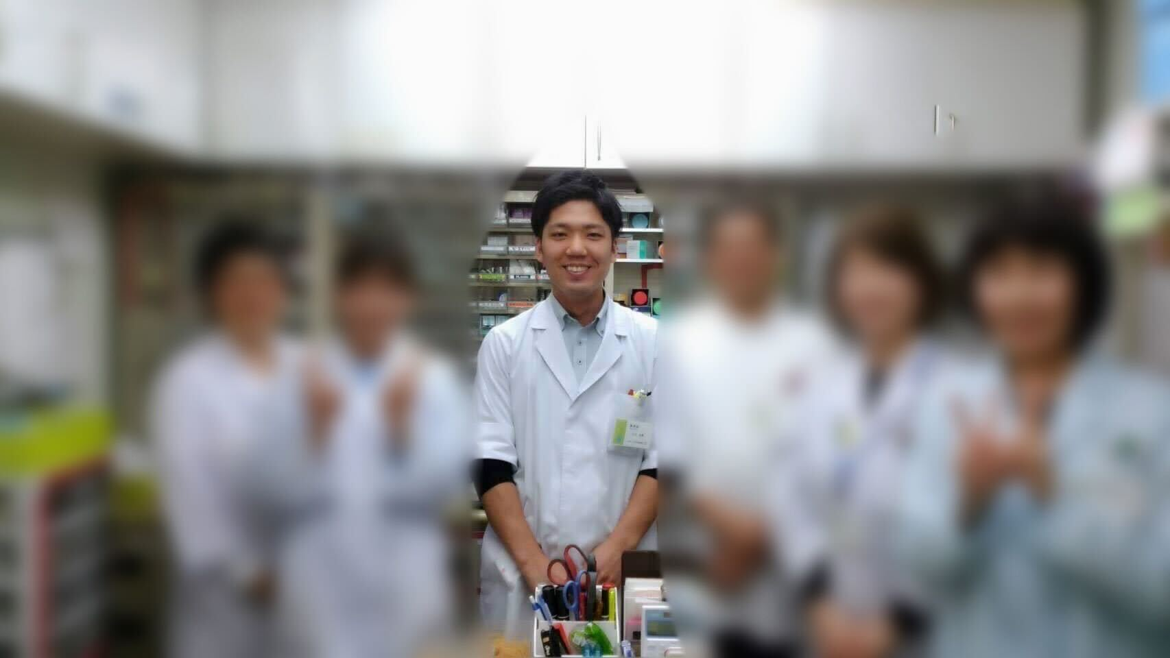 薬剤師からエンジニアにキャリアチェンジ！彼がアンビシャスを選んだ理由