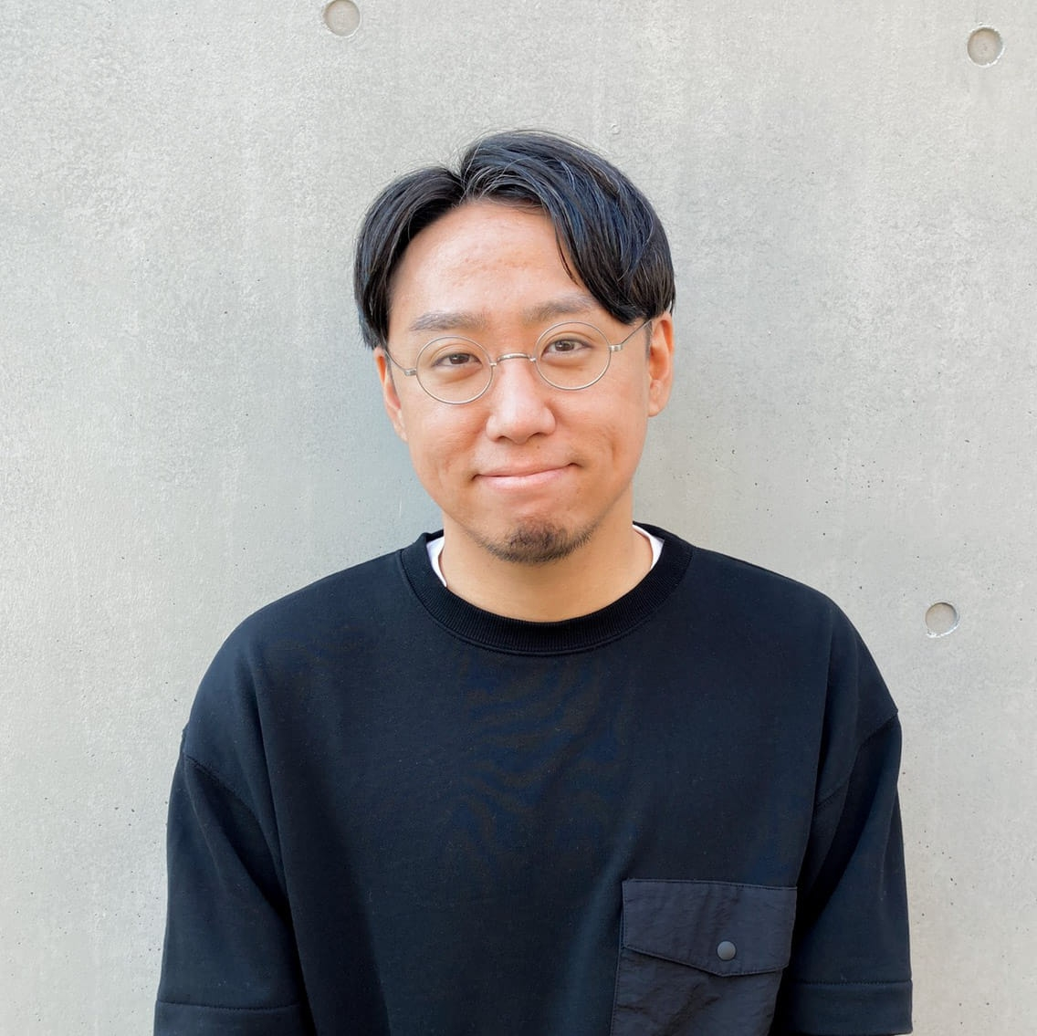 【Beer and Tech Interview #5】エンジニアリングで古い産業の未来を作る。未経験領域で入社し、今はHitoHanaに欠かせないエンジニアとなった男の成長ストーリー。