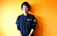 当社のフレッシュメンズスタッフ！福祉事業に従事していますが、入社1年かからずで副支店長のポジションへ！どんどんチャレンジして、地域・自分・会社にインパクトをください！
