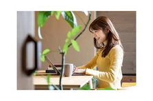 自由な場所から｜SaaS×CS｜最新のテクノロジーで業務効率化を推進