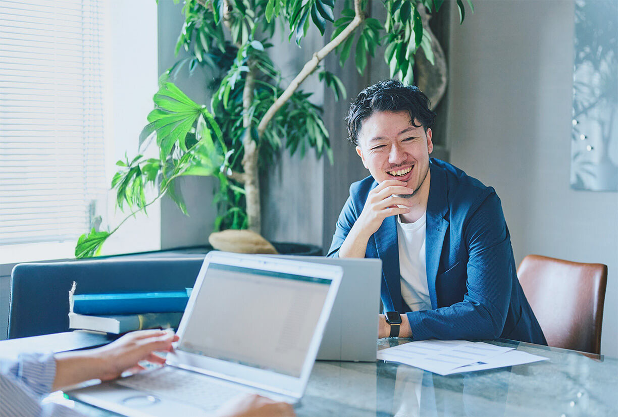 【社員インタビュー】自分で仕組みをつくり、組織を動かす――COOが語る、成長と挑戦のリアル