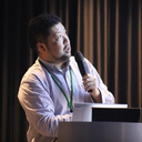 田岡 雄